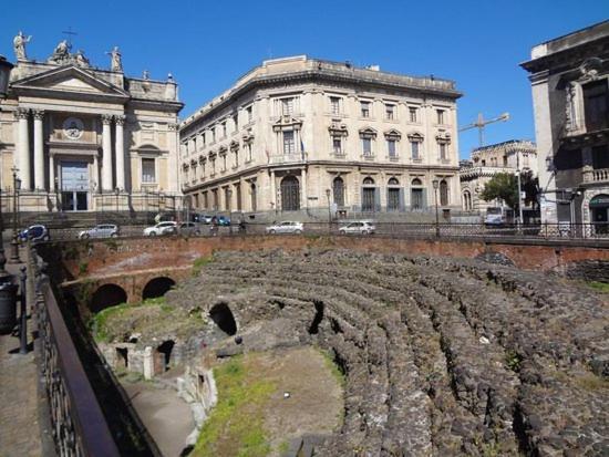 La Dimora Del Principe - Appartamento Catania Exterior photo